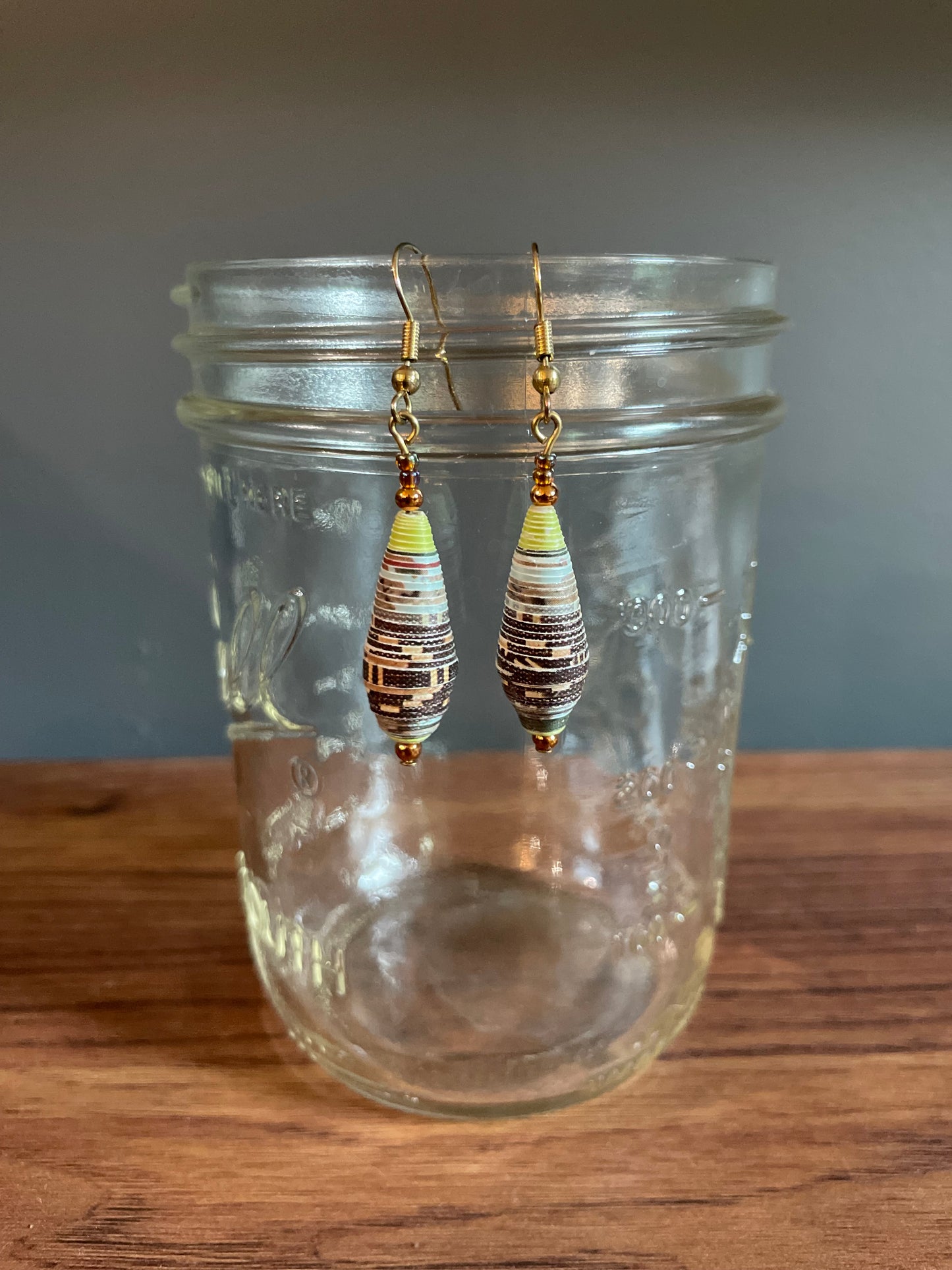 PAPER EARRINGS: Calendar (brown & green)